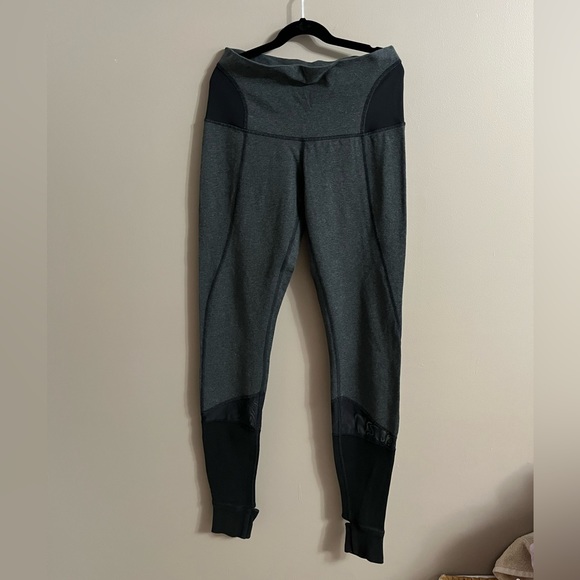 Lululemon leggings - Picture 1 of 3